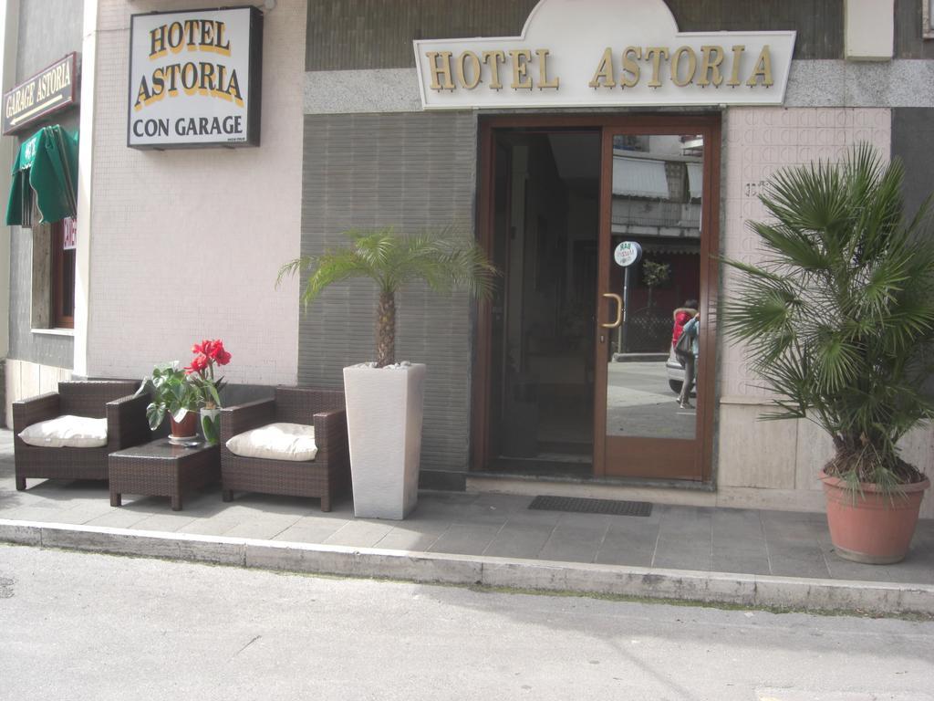 Hotel Astoria Pompeï Buitenkant foto