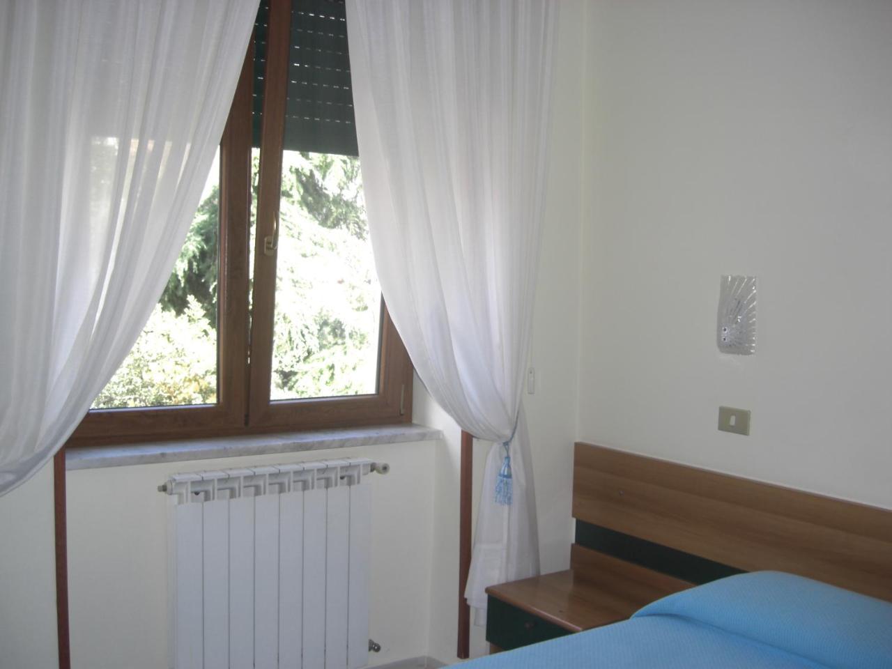 Hotel Astoria Pompeï Buitenkant foto